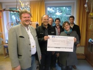 2012 Spendenübergabe an Kindergarten für den neuen „Waldkindergarten“